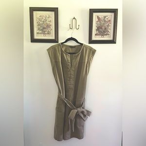 Banana Republic Green Midi Dress Elegant and Timeless